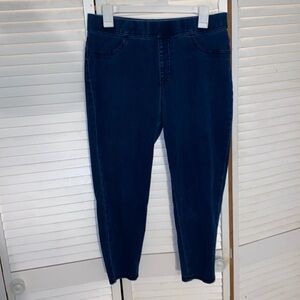 Women’s dark jeans jeggings